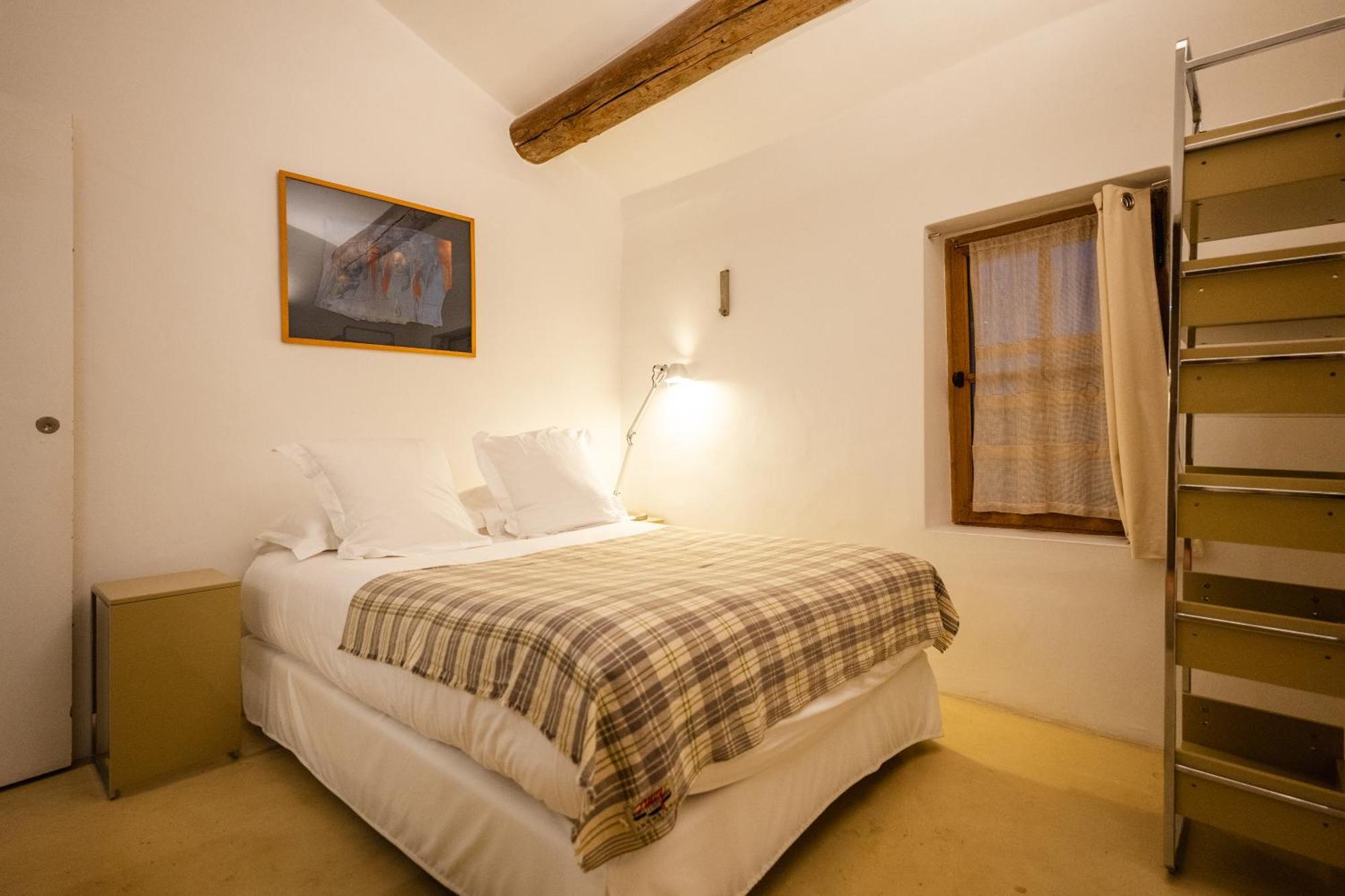 Le Galinier, Lourmarin, An Authentic Beaumier Guesthouse Room photo