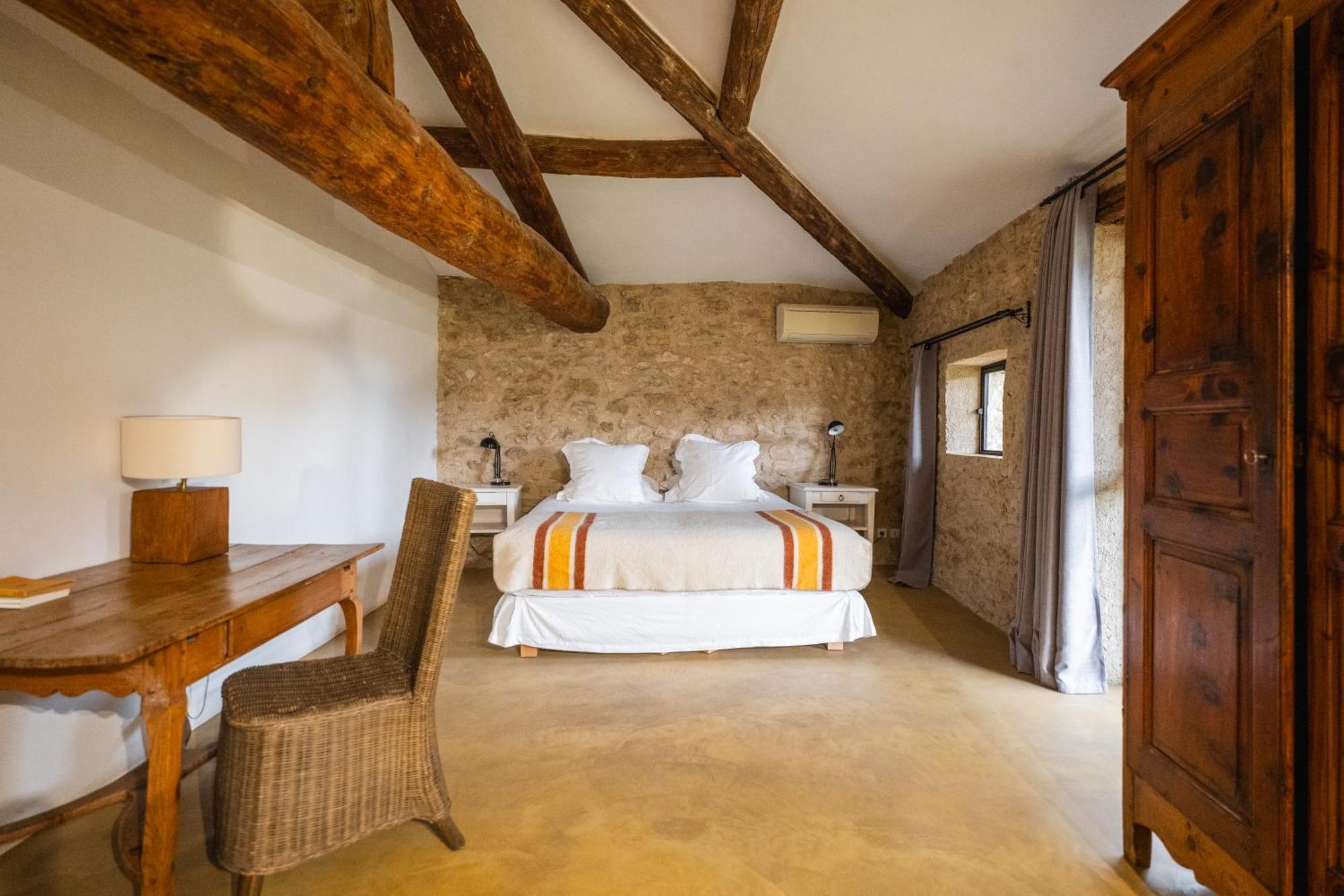 Le Galinier, Lourmarin, An Authentic Beaumier Guesthouse Room photo