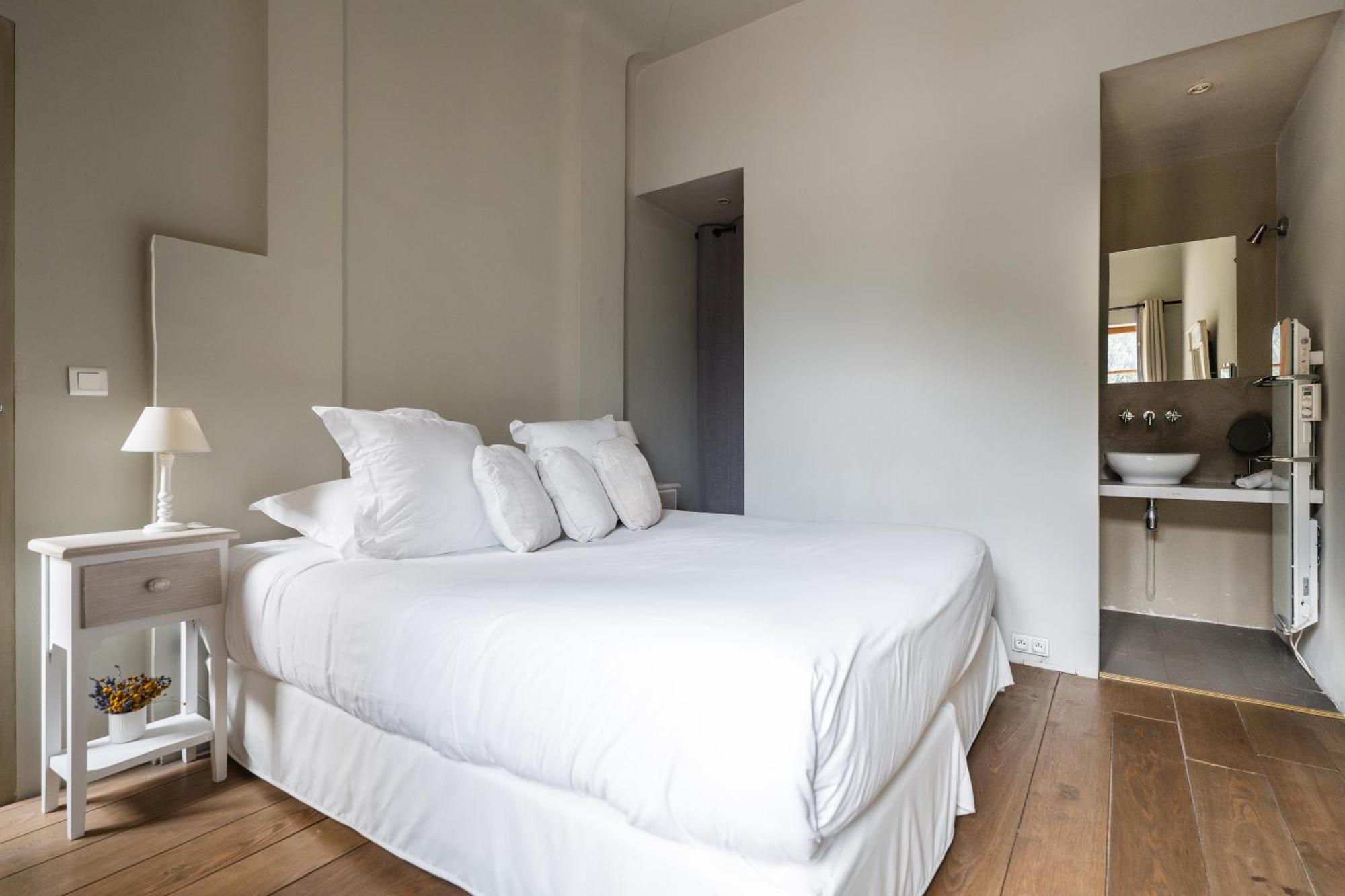 Le Galinier Lourmarin, A Beaumier Guesthouse Room photo