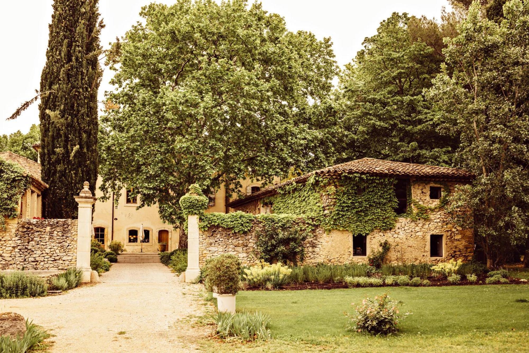 Le Galinier, Lourmarin, An Authentic Beaumier Guesthouse Exterior photo